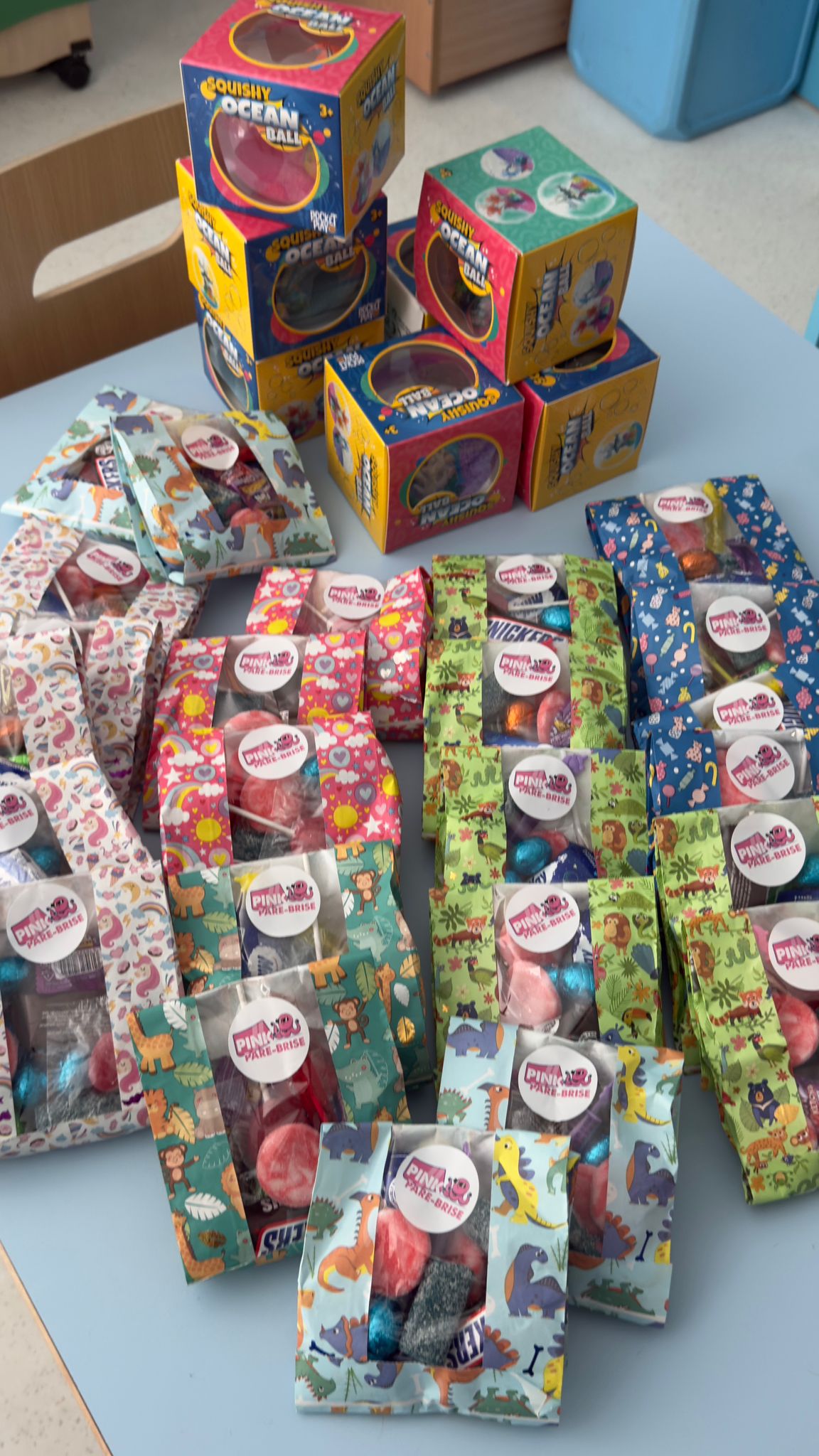 Avignon pink parebrise hopital avignon paques-min